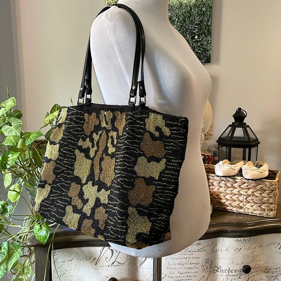 Vintage Handbags - VINTAGE CHRISTIANA ANIMAL PRINT FULL BEADED SHOULDER BAG BLK GOLD TAN
